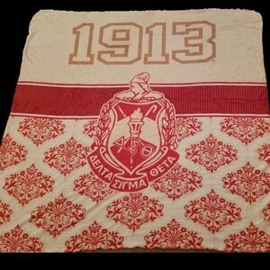 Delta Sigma Theta Sorority Blanket Throw